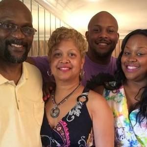 Meet your Posher, Denise